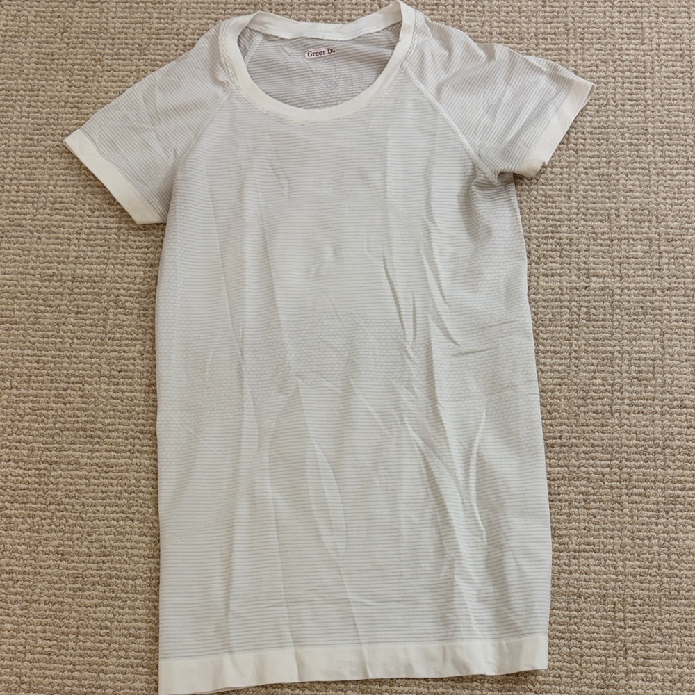Lululemon Swiftly Tech Full-Length in White
